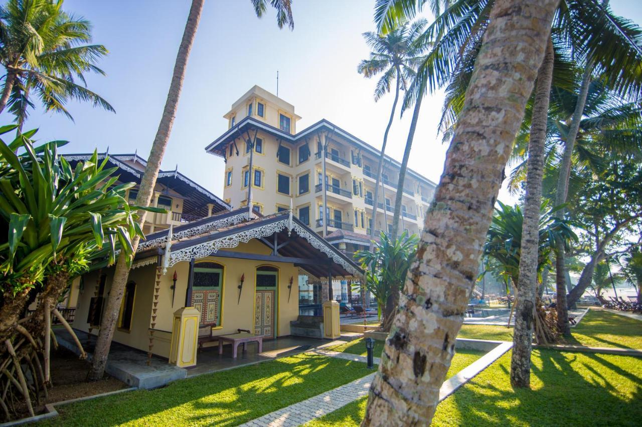 Beach Front Ahangama Luaran gambar