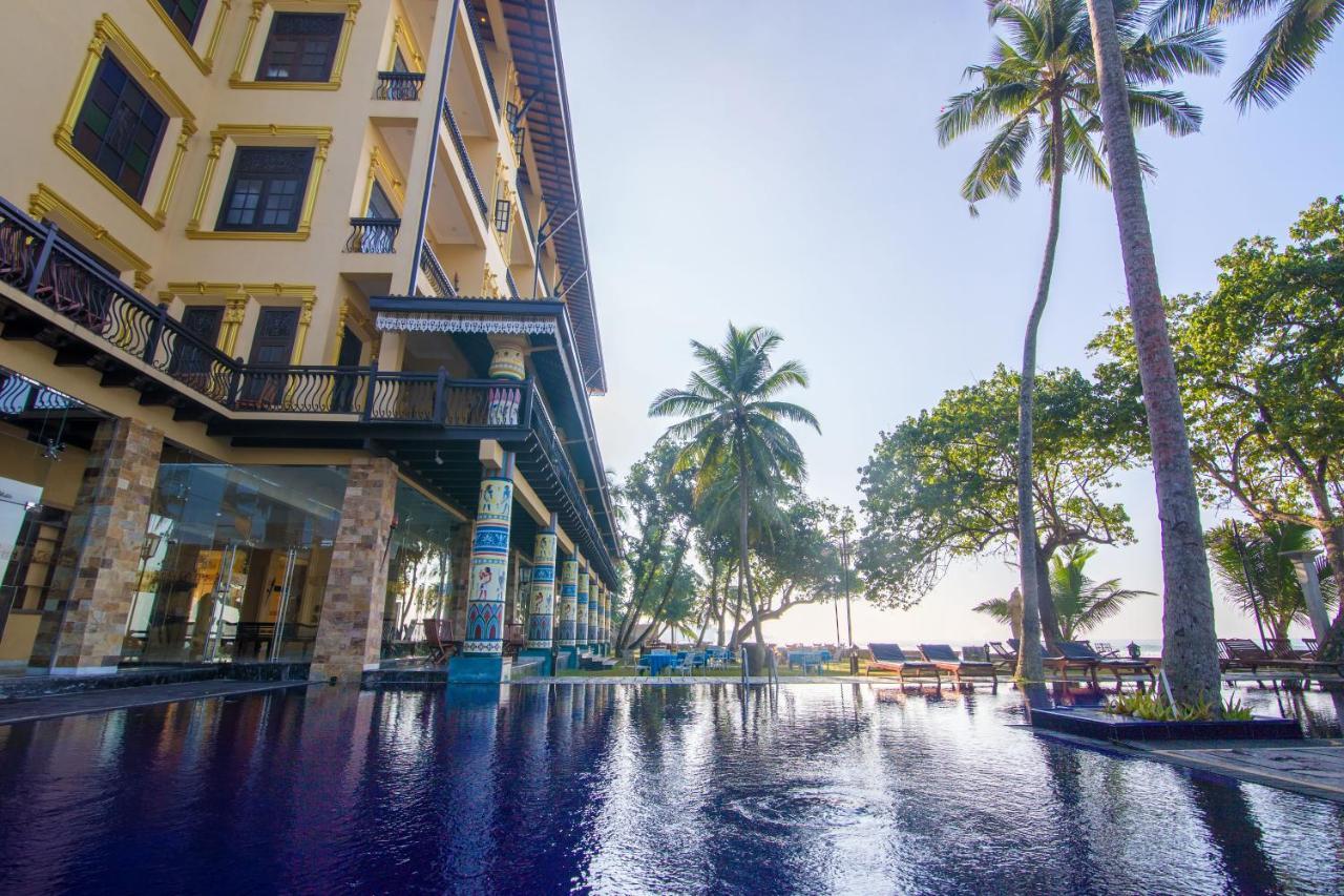 Beach Front Ahangama Luaran gambar
