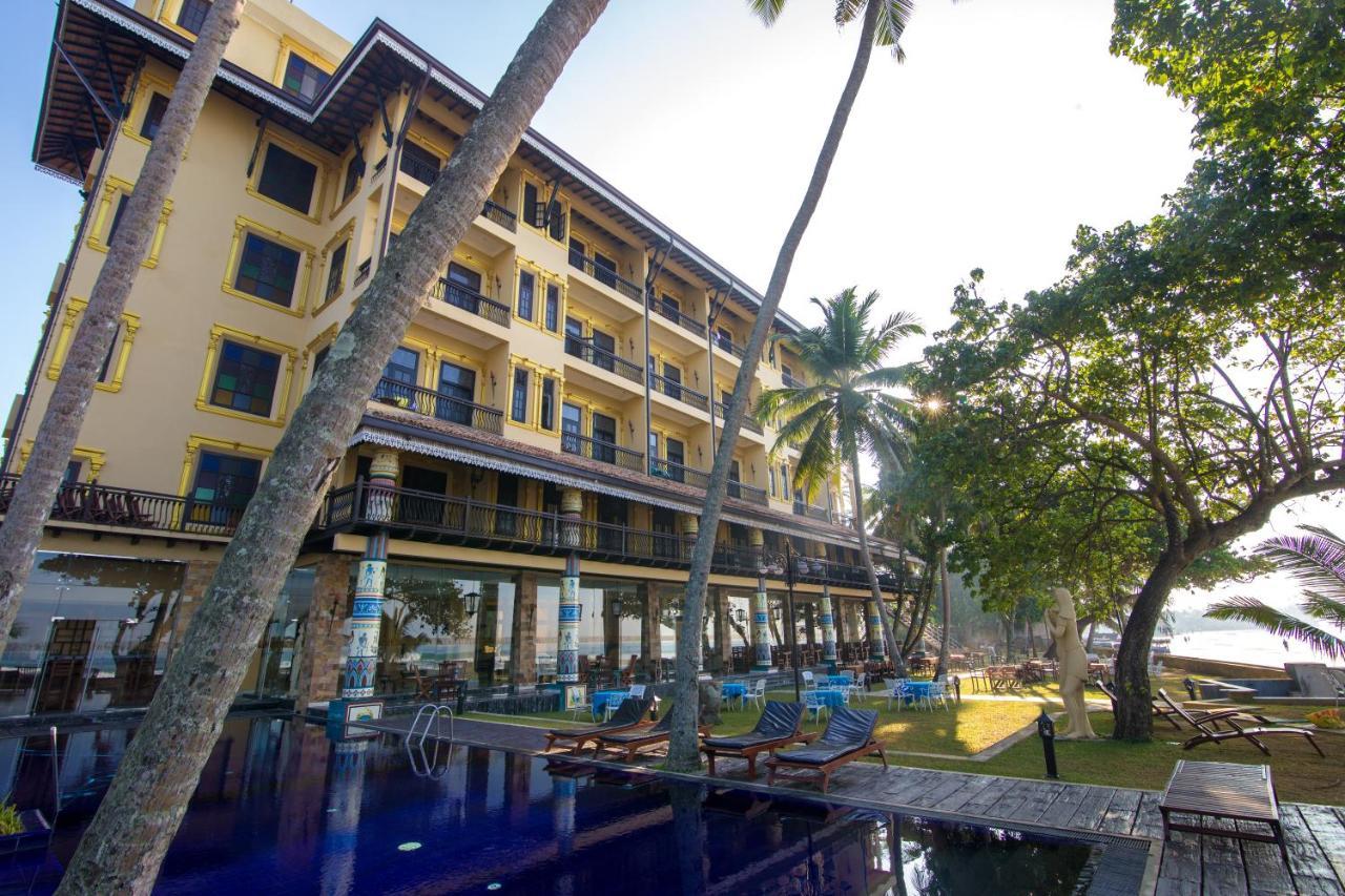 Beach Front Ahangama Luaran gambar