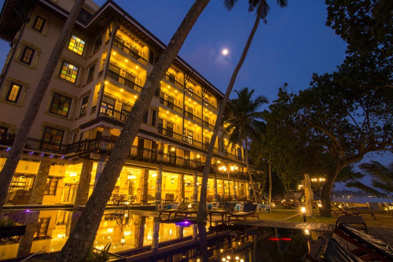 Beach Front Ahangama Luaran gambar
