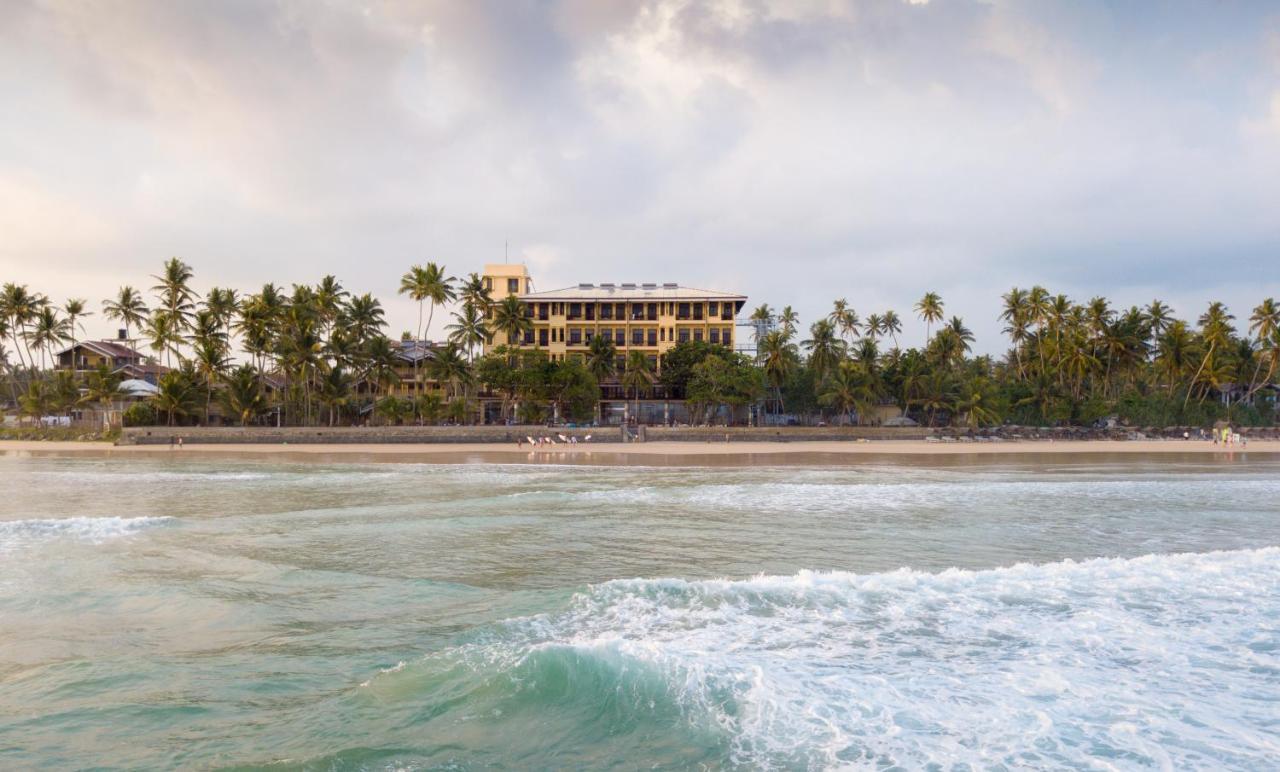 Beach Front Ahangama Luaran gambar
